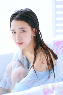 花俏处女